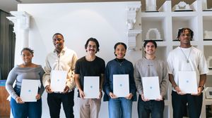 cinco-estudantes-do-deec-recebem-bolsa-de-estudo-axians