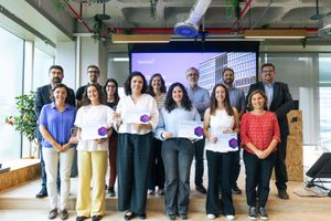 filipa-lino-e-liane-nobrega-recebem-bolsa-feedzai-women-in-science-phd-2025