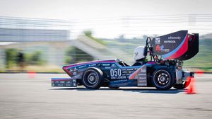 fst-lisboa-estreia-o-fst14-na-formula-student-portugal