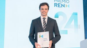 alumnus-antonio-jeronimo-recebe-premio-ren-2024